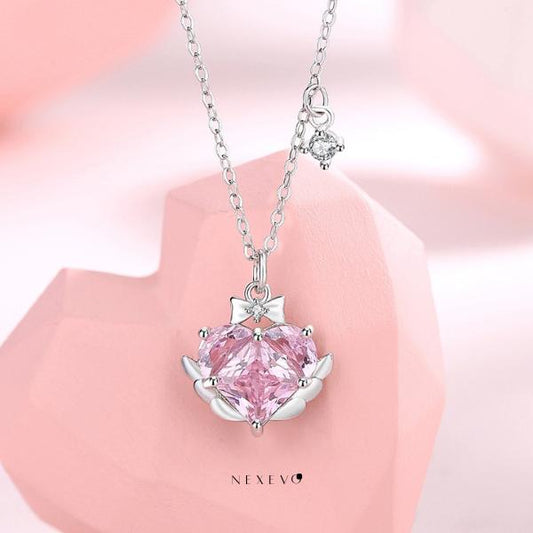 NEXEVO - สร้อยคอ Aurora Blossom สร้อยคอเงิน จี้หัวใจชมพู เสริมโชคด้านความรัก น้ำหนักเบา