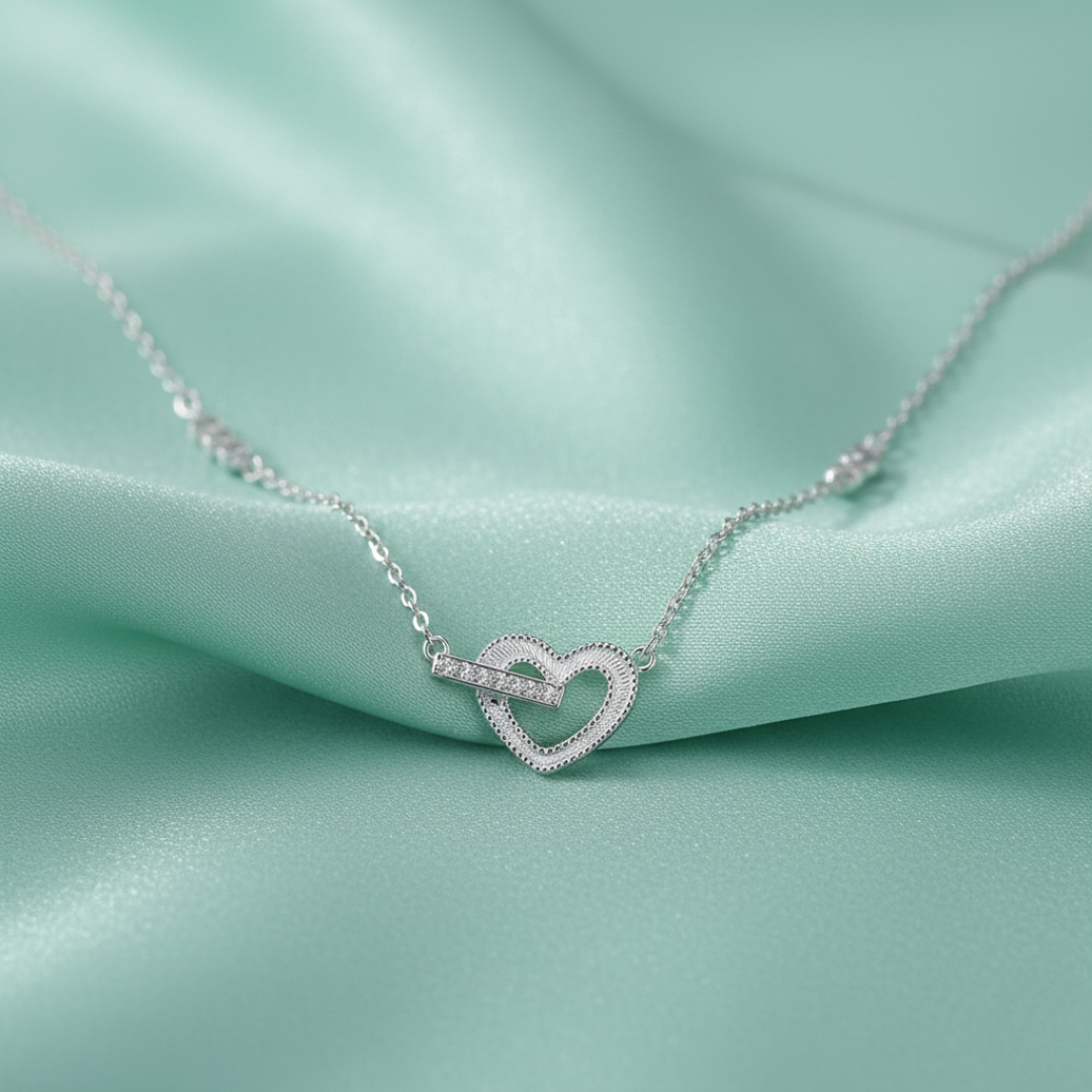 NEXEVO - สร้อยคอ Duéra สร้อยคอจี้หัวใจ สไตล์ มินิมอล โรแมนติก ดึงดูดความรัก และ คนดีๆ เข้ามา ปรับความยาวได้ ของขวัญให้คนสำคัญ