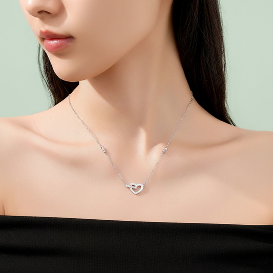 NEXEVO - สร้อยคอ Duéra สร้อยคอจี้หัวใจ สไตล์ มินิมอล โรแมนติก ดึงดูดความรัก และ คนดีๆ เข้ามา ปรับความยาวได้ ของขวัญให้คนสำคัญ