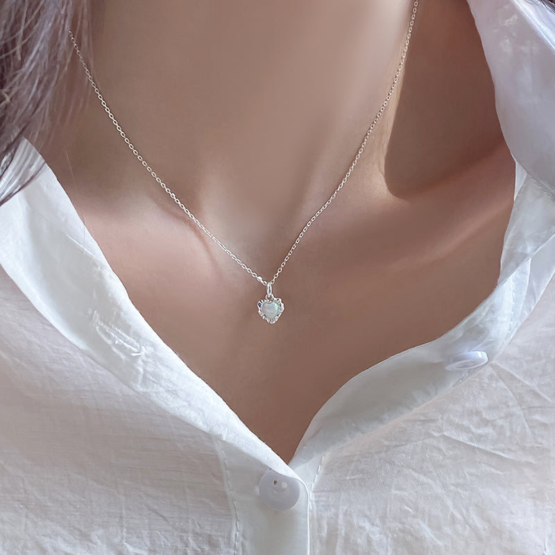 NEXEVO - สร้อยคอ Aureline สร้อยคอเงิน ดีไซน์หัวใจมินิมอล ฝังโอปอล น้ำหนักเบา ของขวัญวันเกิด
