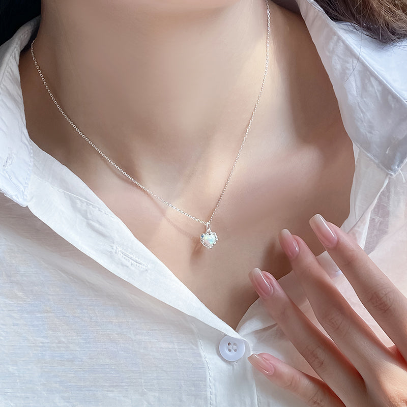NEXEVO - สร้อยคอ Aureline สร้อยคอเงิน ดีไซน์หัวใจมินิมอล ฝังโอปอล น้ำหนักเบา ของขวัญวันเกิด