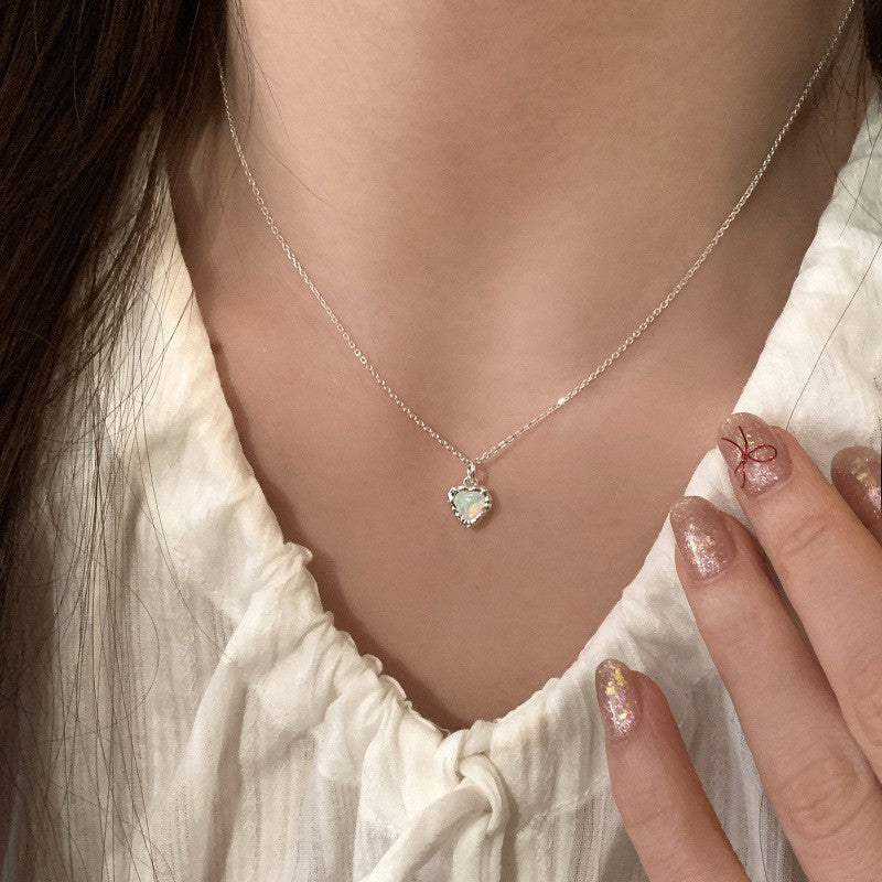 NEXEVO - สร้อยคอ Aureline สร้อยคอเงิน ดีไซน์หัวใจมินิมอล ฝังโอปอล น้ำหนักเบา ของขวัญวันเกิด